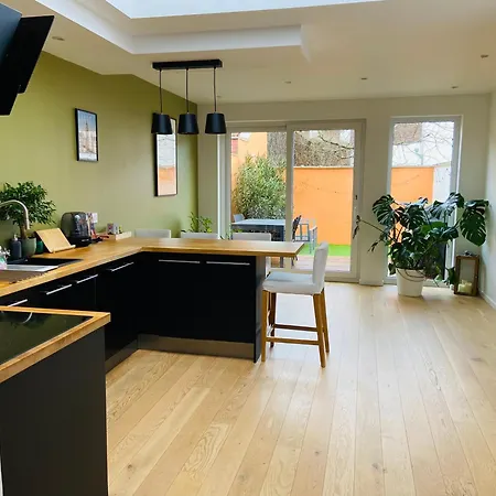 Maison 6 Personnes Avec Jardin *